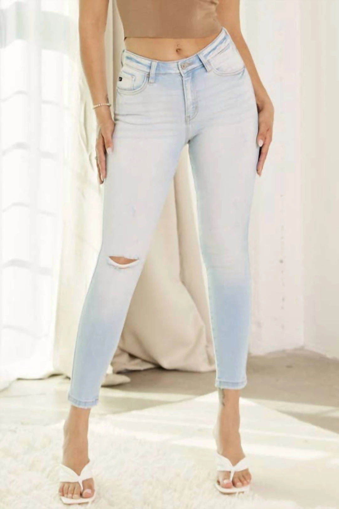 Best deal π Kancan π© women Cally Ankle Denim in Light Wash π