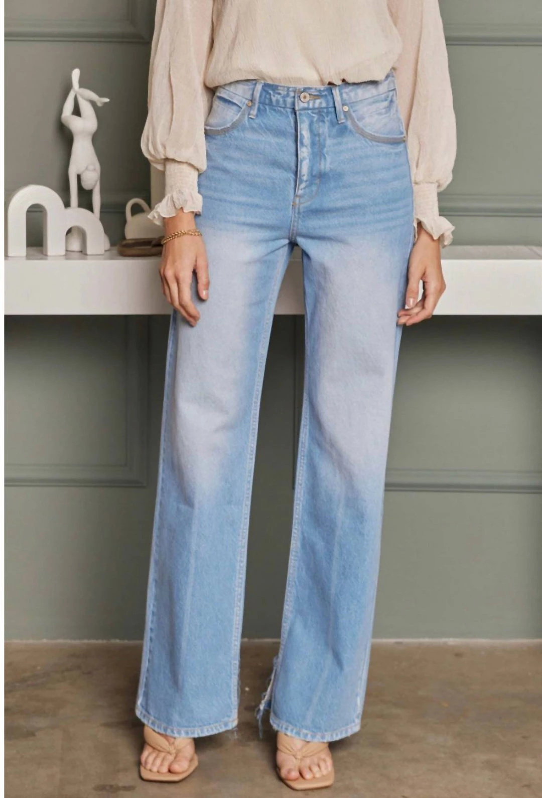 Deals π Kancan π© women 90'S High Rise Denim in Medium Wash π - Image 4