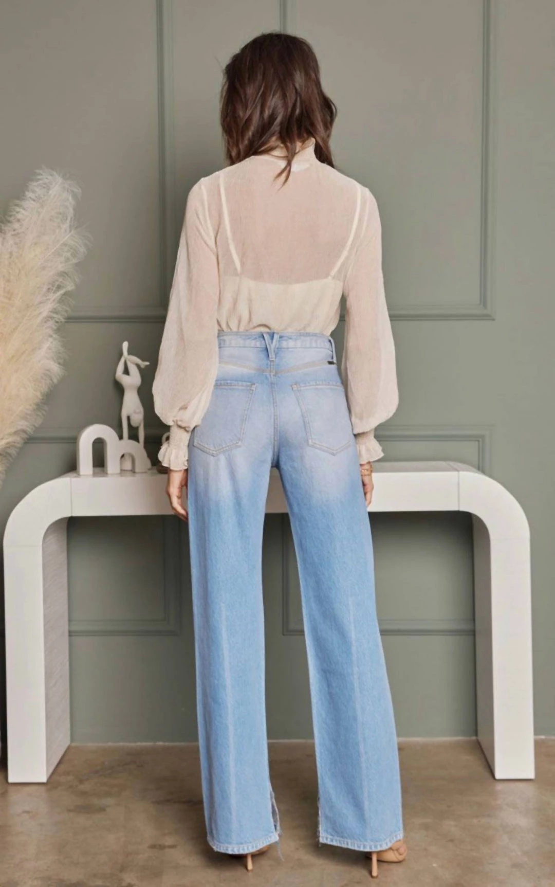 Deals π Kancan π© women 90'S High Rise Denim in Medium Wash π - Image 3