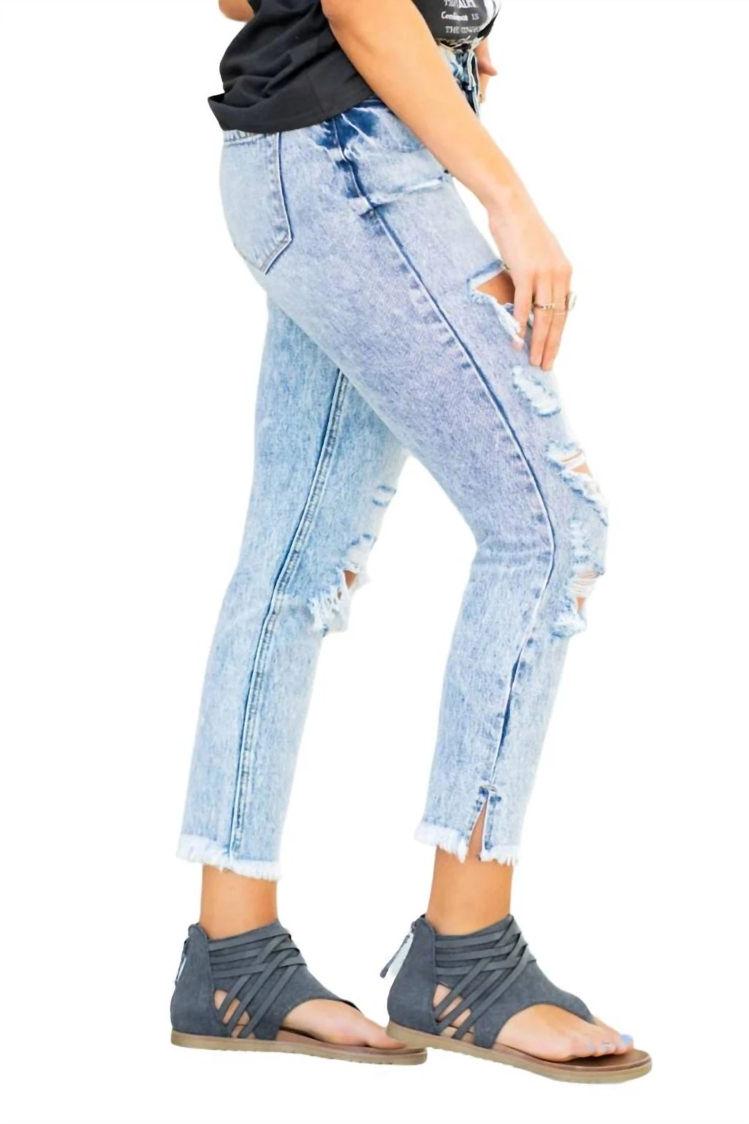 Brand new π Kancan π© women High Rise Fray Mom π Jeans in Medium Blue π₯° - Image 2